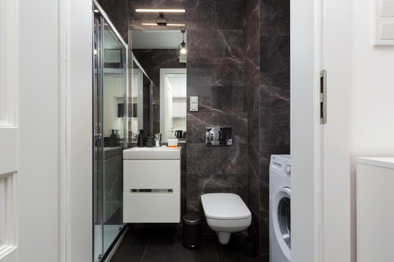 Elegancki Z Parkingiem By Renters Appartamento Varsavia